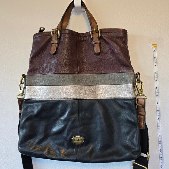 Fossil Explorer Foldover leather crossbody or shoulder bag - Picture 1 of 7